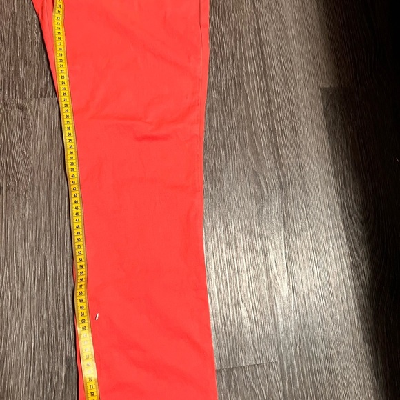 Vineyard Vines Relaxed Pink and Red Jeans - Picture 8 of 15